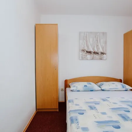 Vrlika Vendégház Trogir