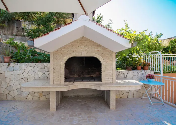 בית הארחה Vrlika