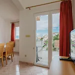 Πανσιόν Vrlika Τρογκίρ