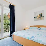 Vrlika 3* Τρογκίρ