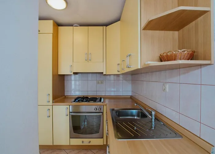 招待所 Vrlika 特罗吉尔