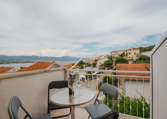 招待所 Vrlika 特罗吉尔