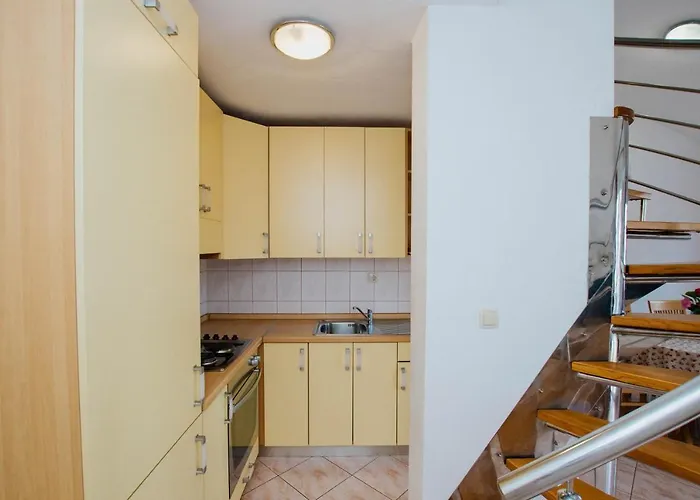 招待所 Vrlika 特罗吉尔